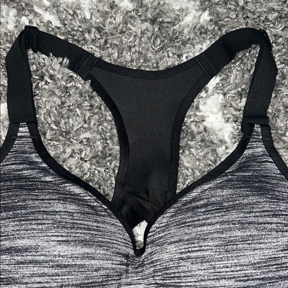 NWT Victoria’s Secret VSX Women's Black and Gray Sports Bra - Picture 4 of 10